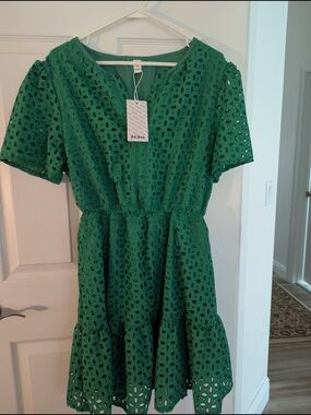 Rumia Green Eyelet V‑Neck Tiered Mini Dress